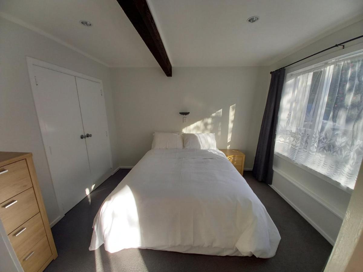 Lemon Tree Apartment Tawa Wellington Bagian luar foto